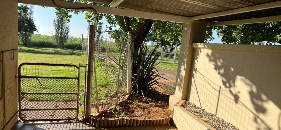 4 Bedroom Property for Sale in Bainsvlei Free State